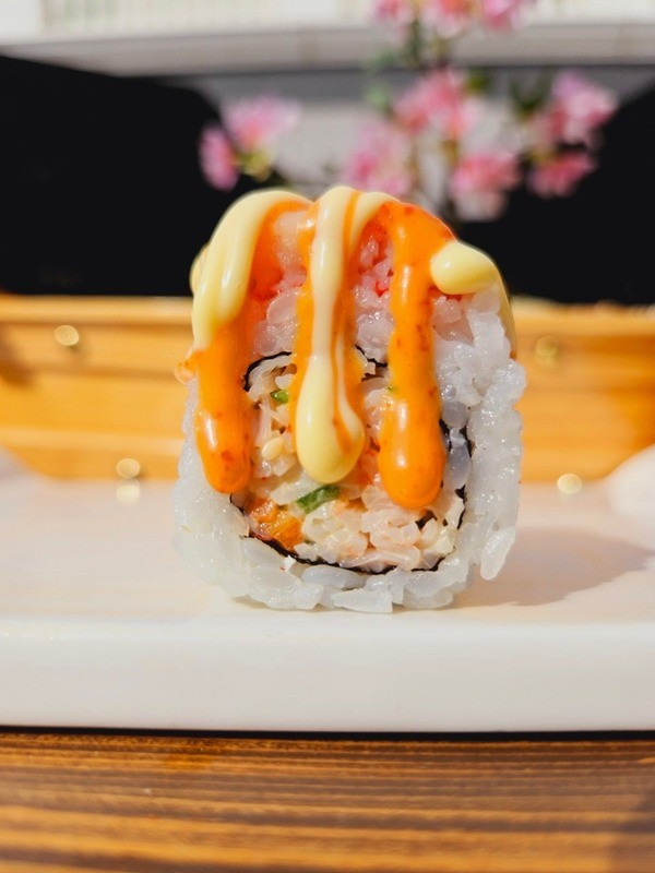 Crazy Cheesy sushi roll at RAYU