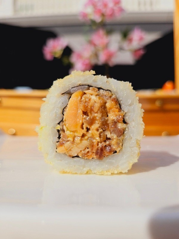 Crunchy Salmon sushi roll at RAYU